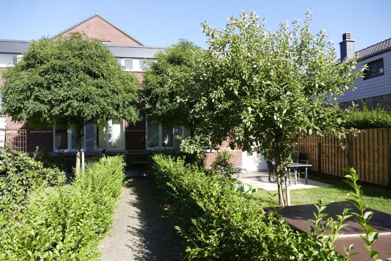De Oude School Visé Exterior foto